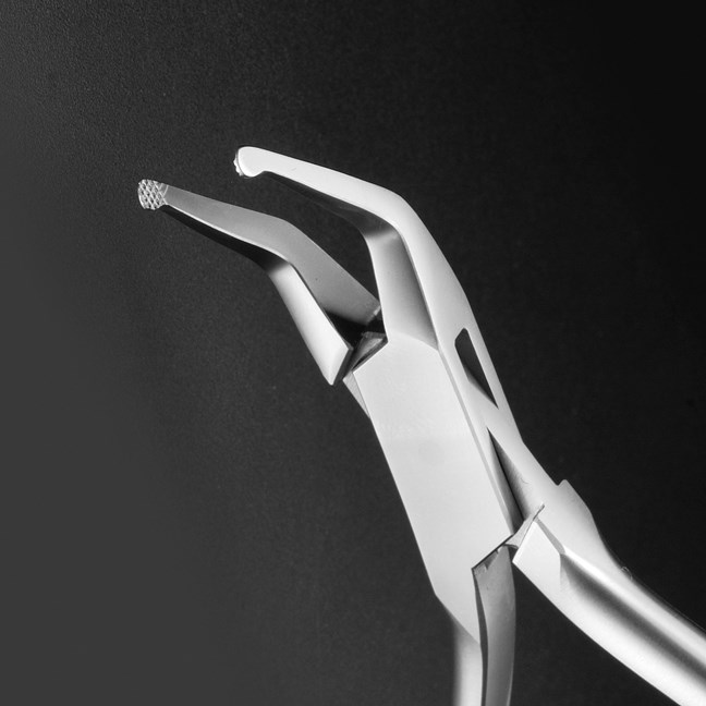 Plier How Curved (140mm)